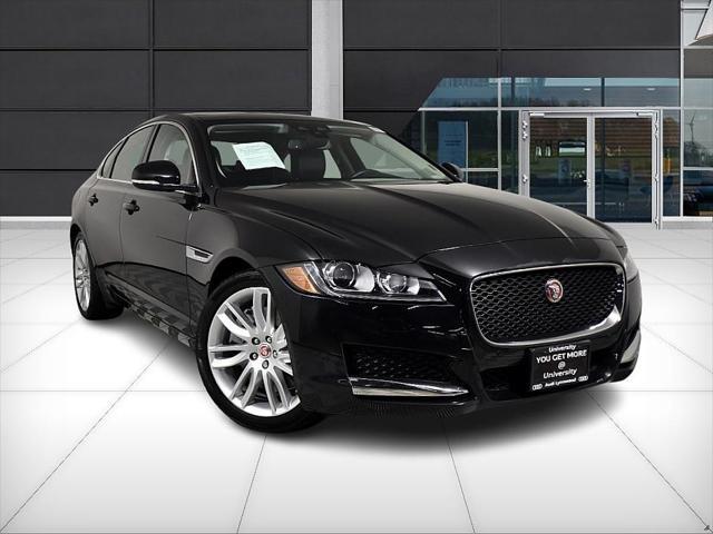 2017 Jaguar XF