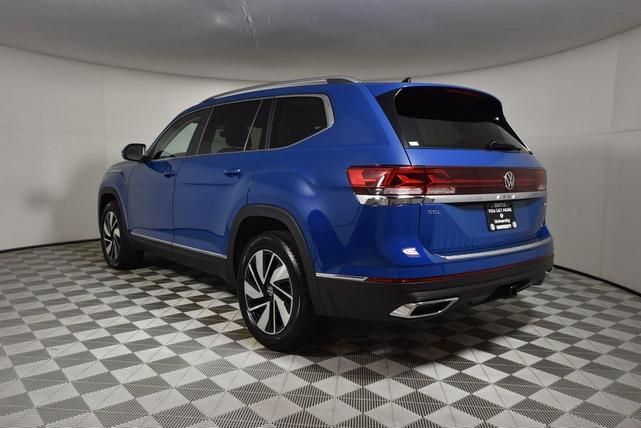 Photo of 2025 Mountain Lake Blue Metallic Volkswagen Atlas