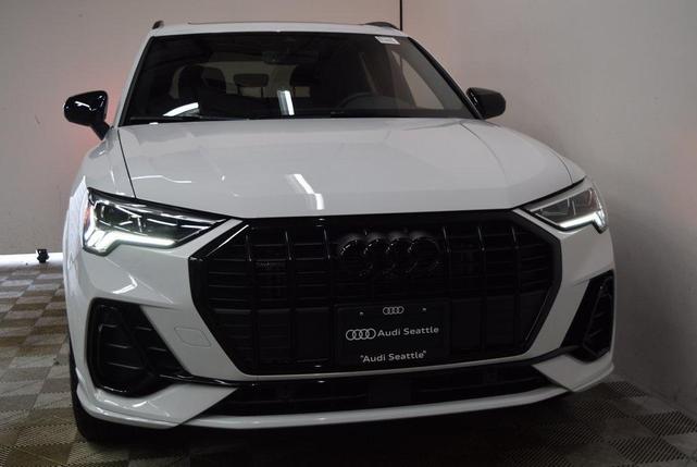 Photo of 2025 Glacier White Audi Q3