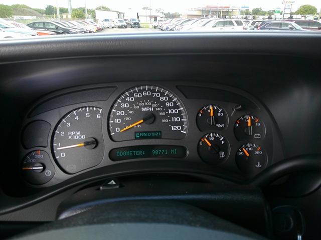 Photo of 2003 Light Pewter Metallic Chevrolet Silverado 2500