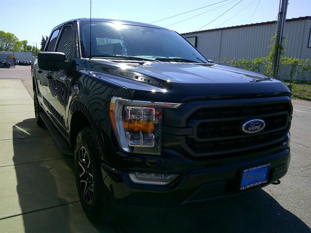 Photo of 2023 Agate Black Metallic Ford F-150