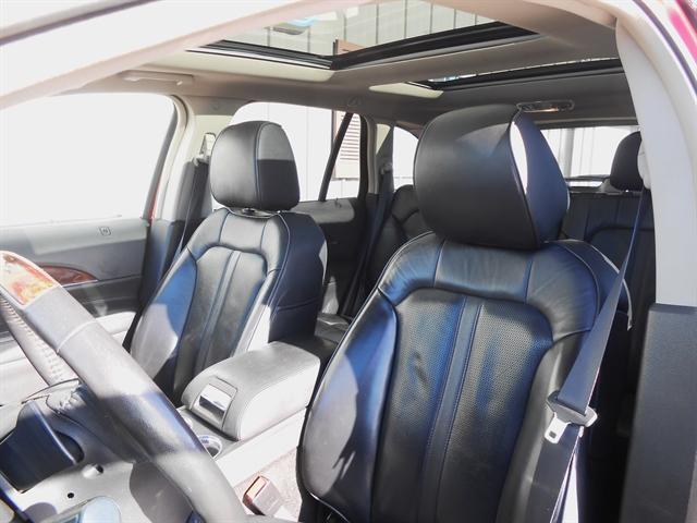 Photo of 2014 RED Lincoln MKX