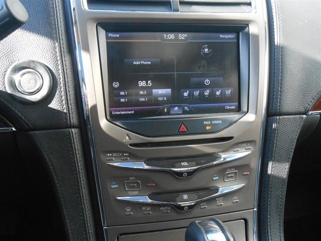 Photo of 2014 RED Lincoln MKX