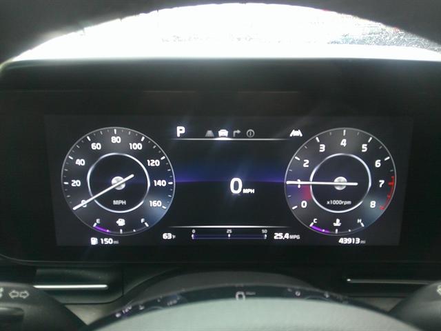 Photo of 2023 Flare Red Kia Carnival