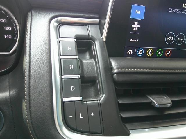 Photo of 2021 Iridescent Pearl Tricoat Chevrolet Suburban