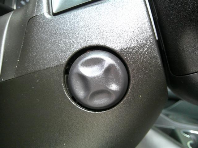 Photo of 2021 Iridescent Pearl Tricoat Chevrolet Suburban