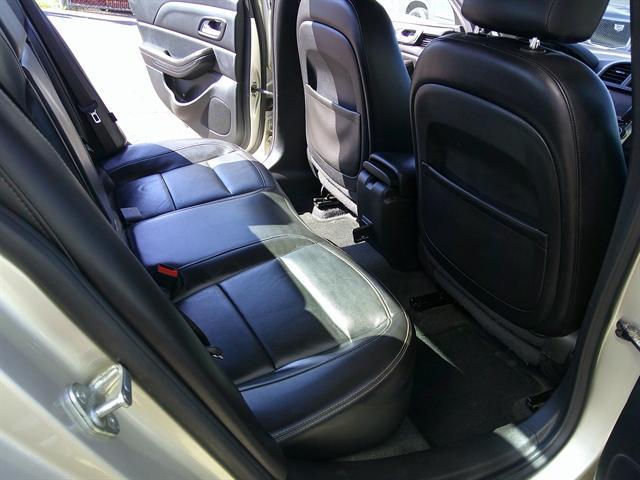 Photo of 2013 Champagne Silver Metallic Chevrolet Malibu