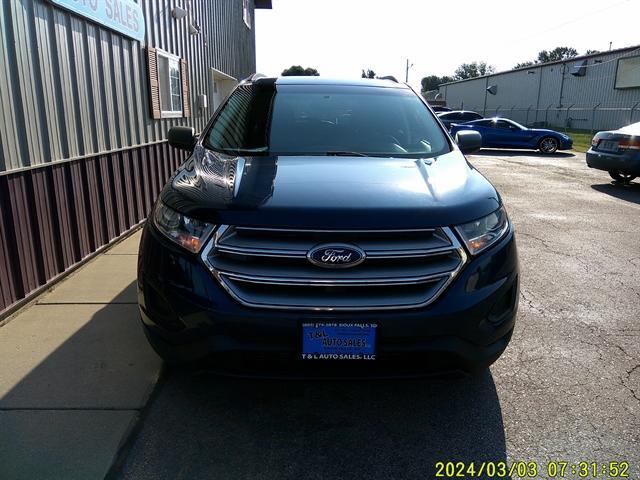 Photo of 2017 Blue Jeans Metallic Ford Edge
