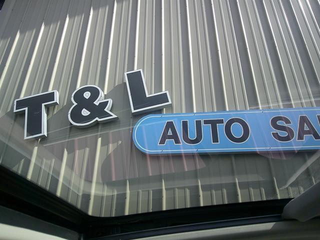 Photo of 2010 Black Granite Metallic Chevrolet Malibu