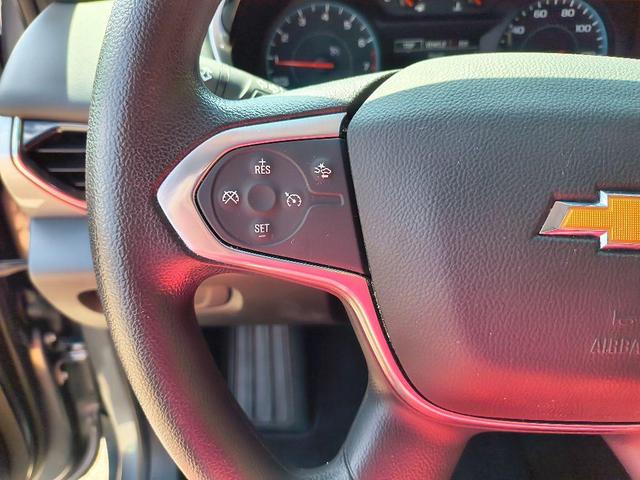Photo of 2021 Satin Steel Metallic Chevrolet Traverse