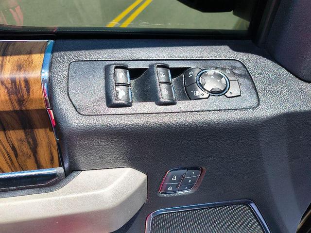 Photo of 2018 Black Ford F-150
