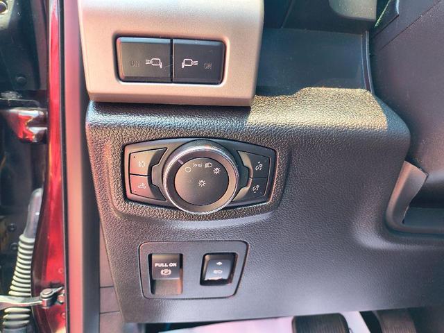 Photo of 2018 Black Ford F-150