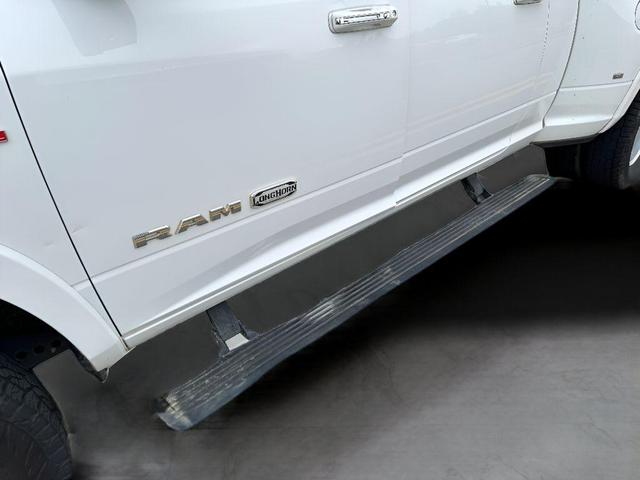 Photo of 2019 Bright White Clearcoat RAM 3500