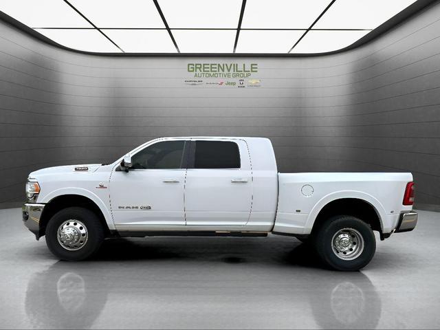 Photo of 2019 Bright White Clearcoat RAM 3500