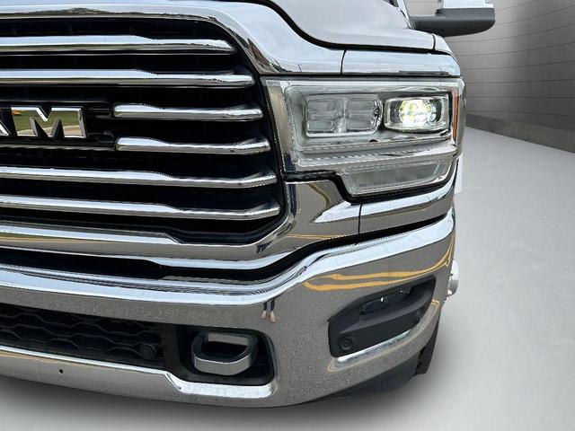 Photo of 2019 Bright White Clearcoat RAM 3500