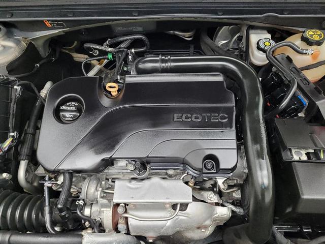 Photo of 2018 Brown Chevrolet Malibu