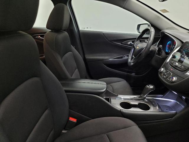 Photo of 2018 Brown Chevrolet Malibu