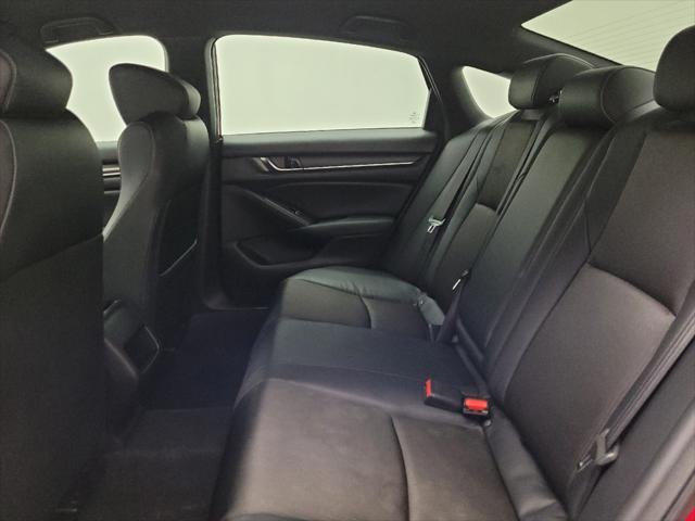 Photo of 2018 San Marino Red Honda Accord
