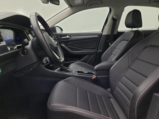 Photo of 2024 Deep Black Pearl Volkswagen Jetta
