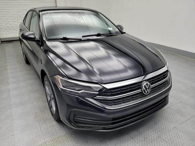 Photo of 2024 Deep Black Pearl Volkswagen Jetta