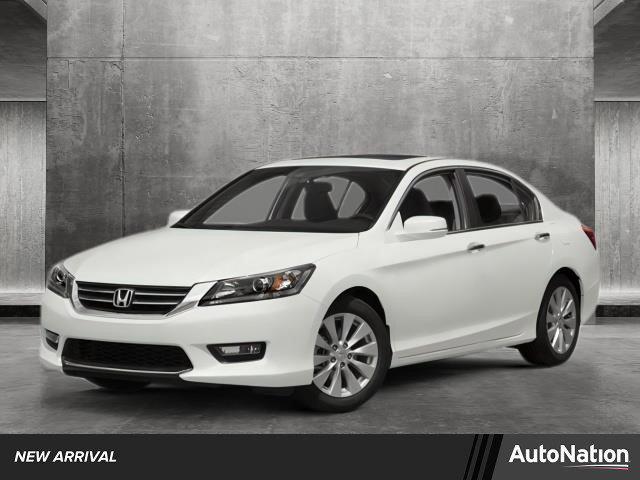 Photo of 2014 White Orchid Pearl Honda Accord