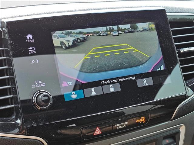 Photo of 2022 Sonic Gray Pearl Honda Passport