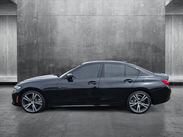 Photo of 2020 Black Sapphire Metallic BMW 330
