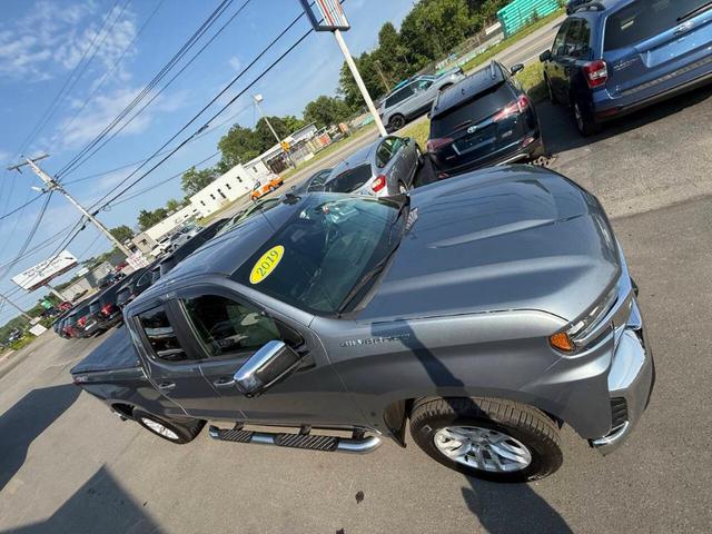 Photo of 2019 Gray Chevrolet Silverado 1500