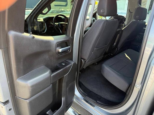 Photo of 2019 Gray Chevrolet Silverado 1500