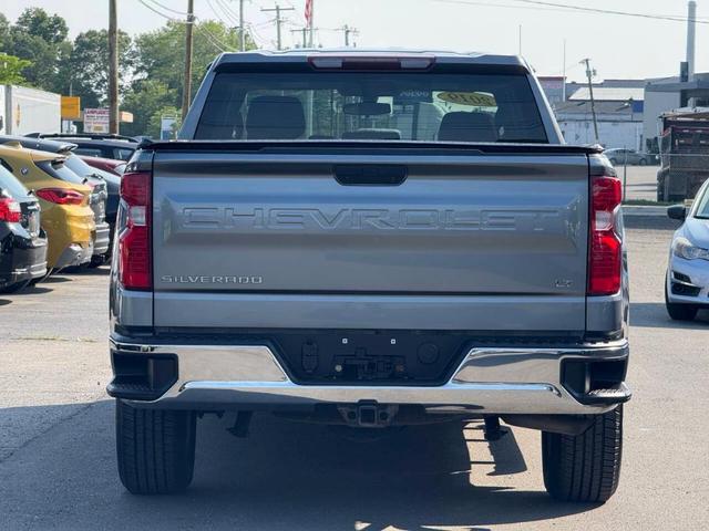 Photo of 2019 Gray Chevrolet Silverado 1500