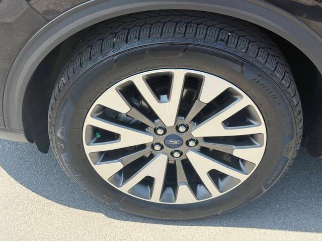 Photo of 2020 Black Ford Escape