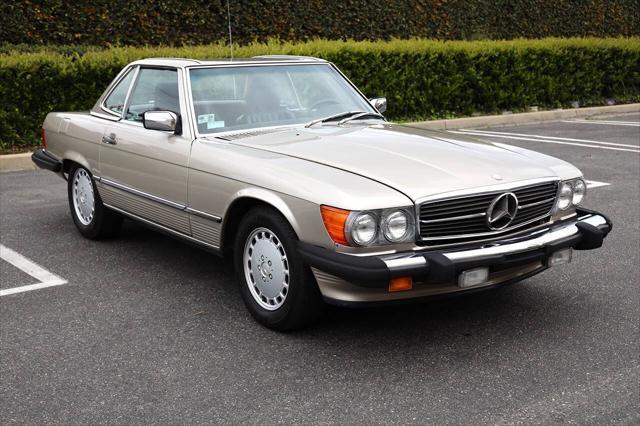 1987 Mercedes-Benz SL-Class