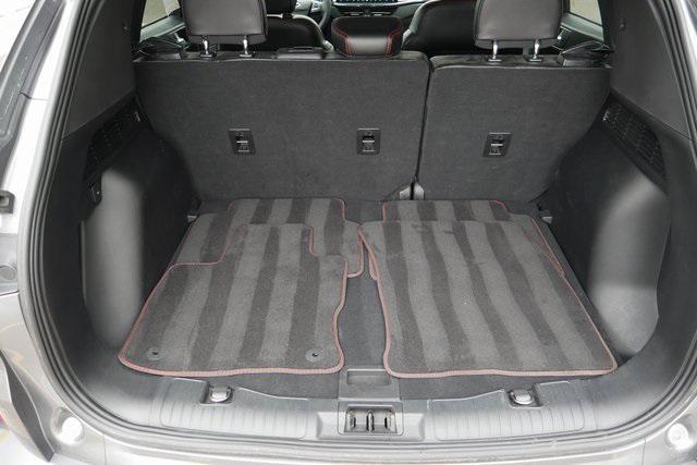 Photo of 2023 Carbonized Gray Metallic Ford Escape