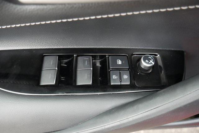 Photo of 2020 Silver Metallic Toyota Corolla