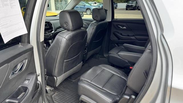 Photo of 2018 Silver Ice Metallic Chevrolet Traverse