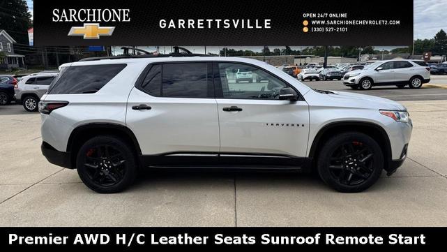 Photo of 2018 Silver Ice Metallic Chevrolet Traverse