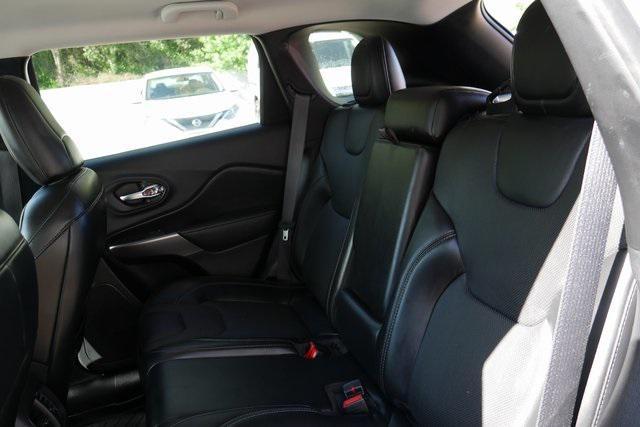 Photo of 2021 Sting-Gray Clearcoat Jeep Cherokee