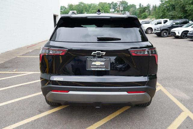 Photo of 2026 Mosaic Black Metallic Chevrolet Equinox