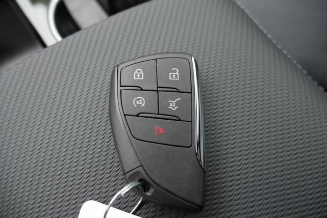 Photo of 2026 Mosaic Black Metallic Chevrolet Equinox
