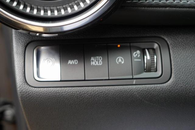 Photo of 2026 Mosaic Black Metallic Chevrolet Equinox