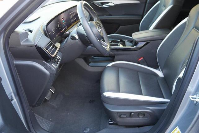Photo of 2025 Moonstone Gray Metallic Buick Envision
