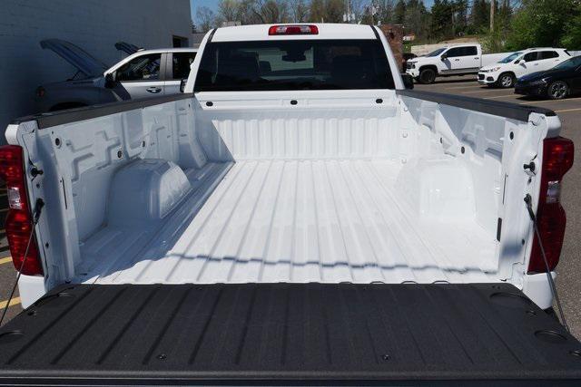 Photo of 2025 Summit White Chevrolet Silverado 1500
