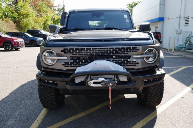 Photo of 2022 Shadow Black Ford Bronco