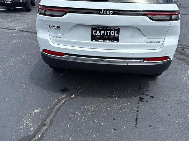 Photo of 2025 Bright White Jeep Grand Cherokee