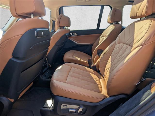 Photo of 2023 Sparkling BMW X7