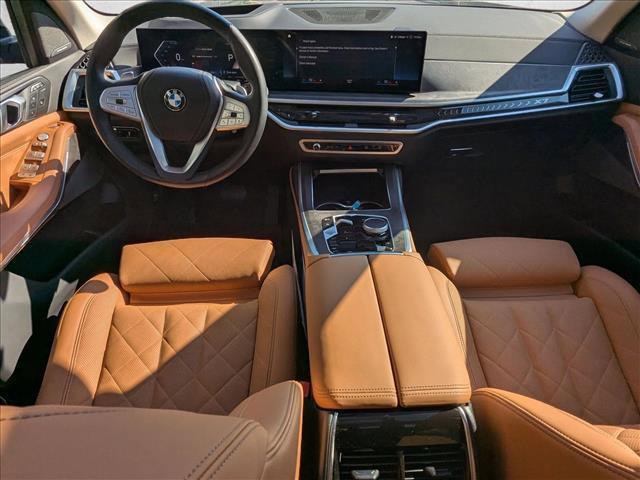 Photo of 2023 Sparkling BMW X7