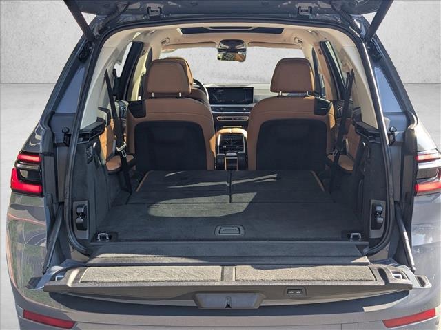 Photo of 2023 Sparkling BMW X7