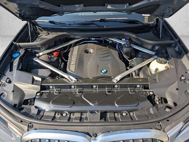 Photo of 2023 Sparkling BMW X7