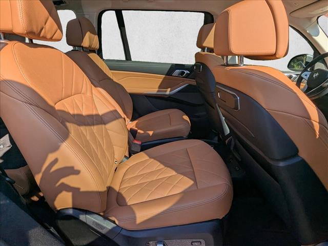 Photo of 2023 Sparkling BMW X7