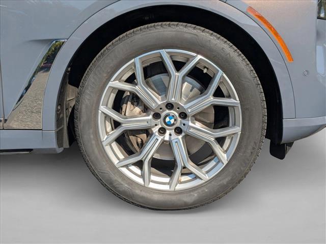 Photo of 2023 Sparkling BMW X7